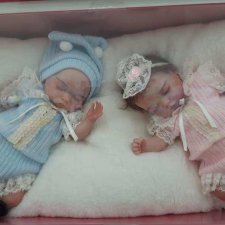 Магазин игрушек. Кто в магазине живет?