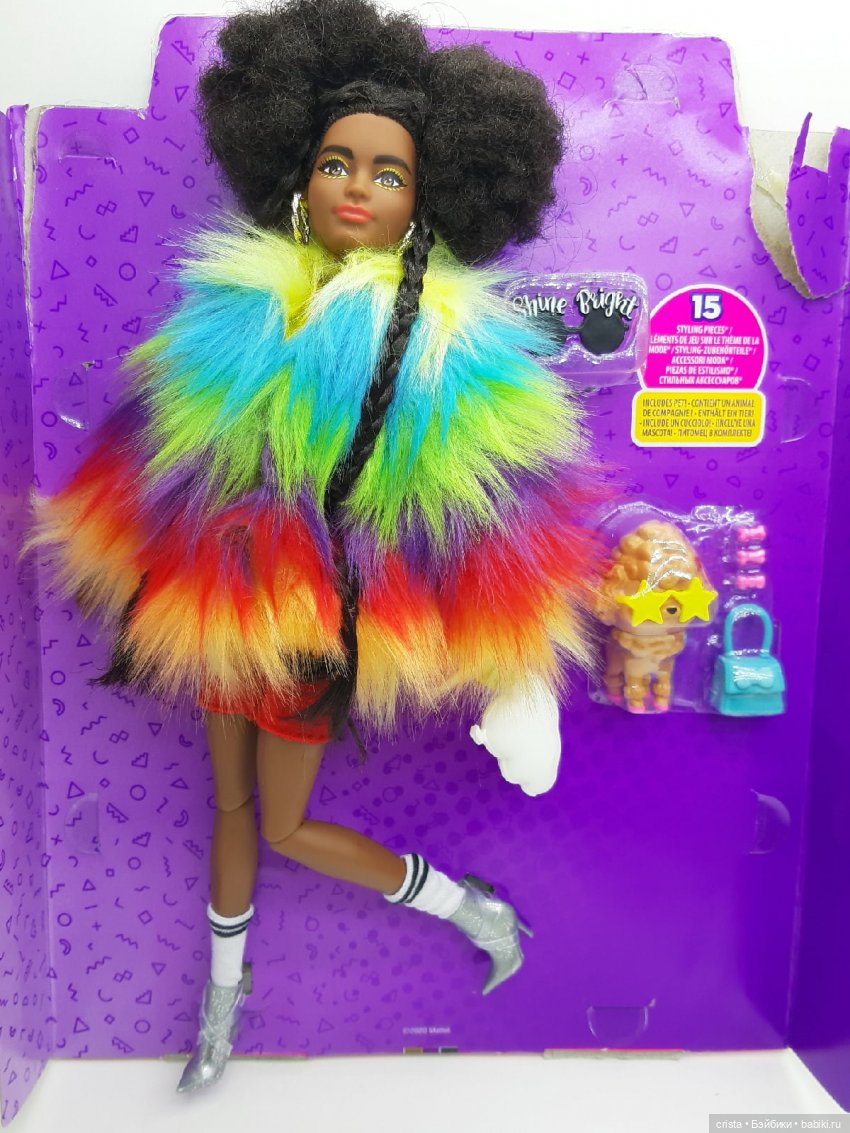 Barbie Extra Dol. №1: in Rainbow Coat with Pet Poodle. Распаковка и обзор (фото 5)