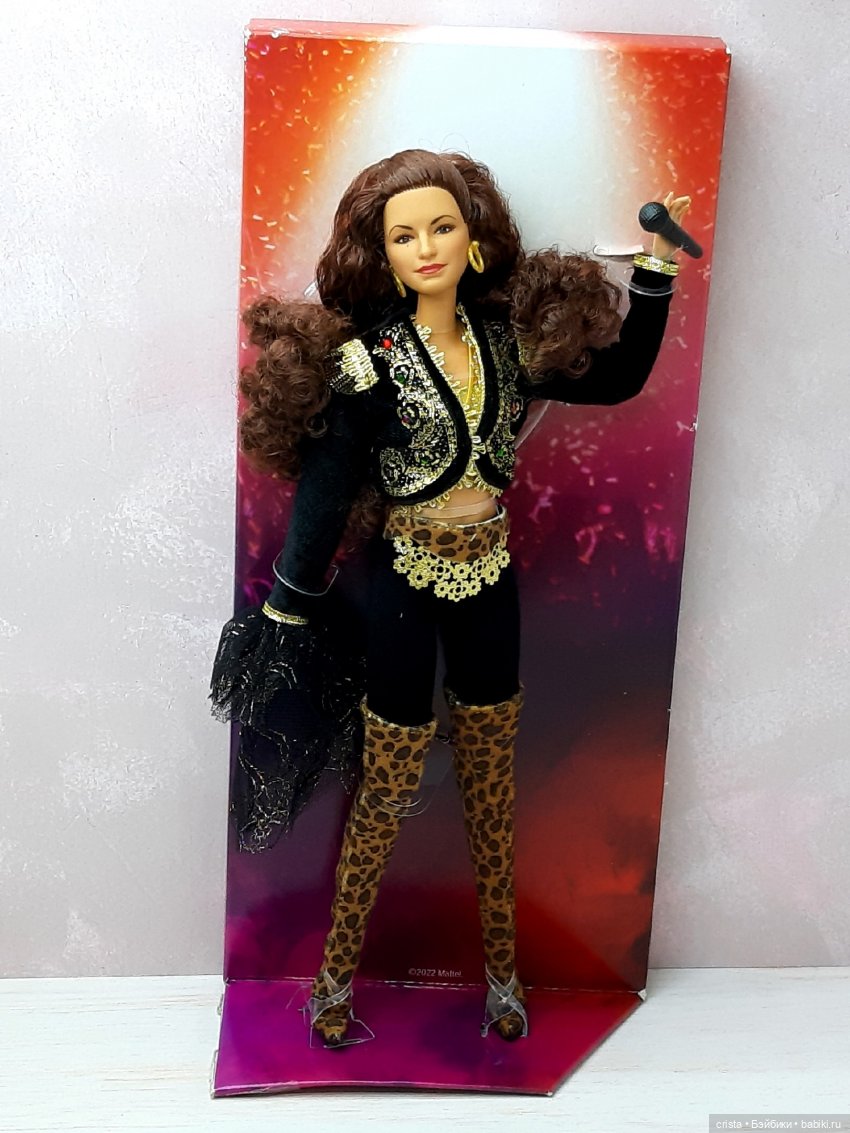 Куклы и герои. Дейзи Уилкс (Barbie Gloria Estefan) (фото 3)