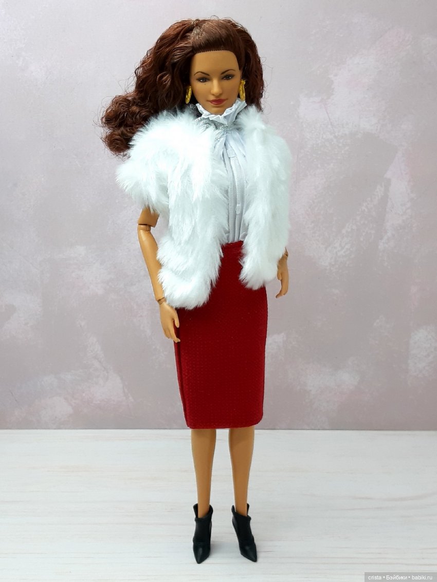 Куклы и герои. Дейзи Уилкс (Barbie Gloria Estefan)