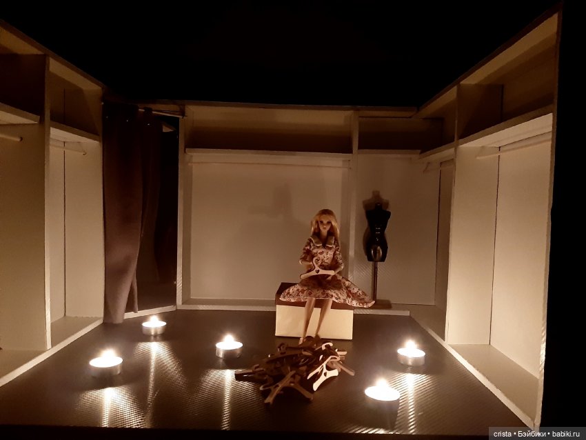 Магазин одежды — Мебель для кукол и домиков: фото (фото 9)