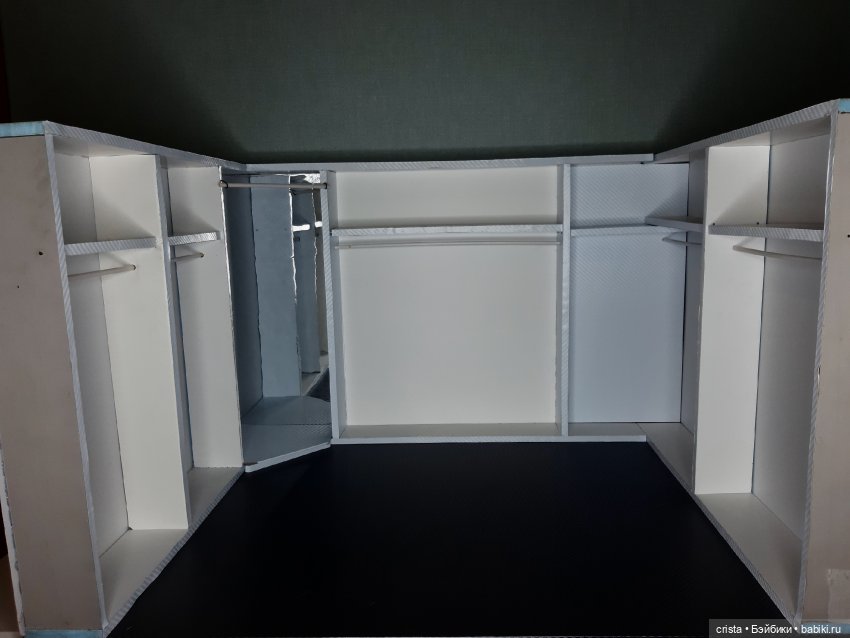 Магазин одежды — Мебель для кукол и домиков: фото (фото 7)