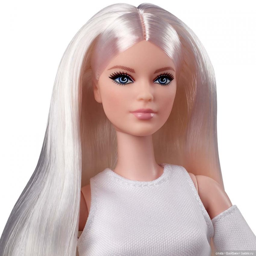 Линейка кукол Barbie Extra 2020 и история от Mattel.