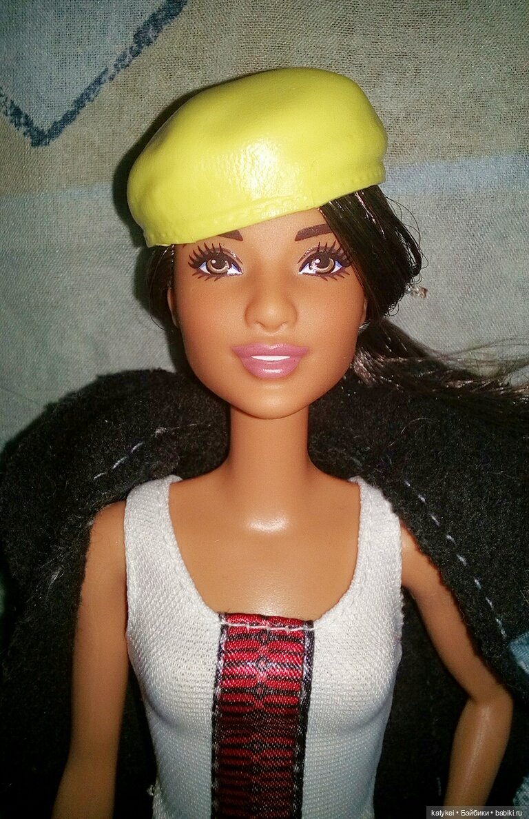 Новое Платье Королевы | Бэйбики Новое Платье Королевы — Куклы Barbie (Барби): Looks (фото 6)