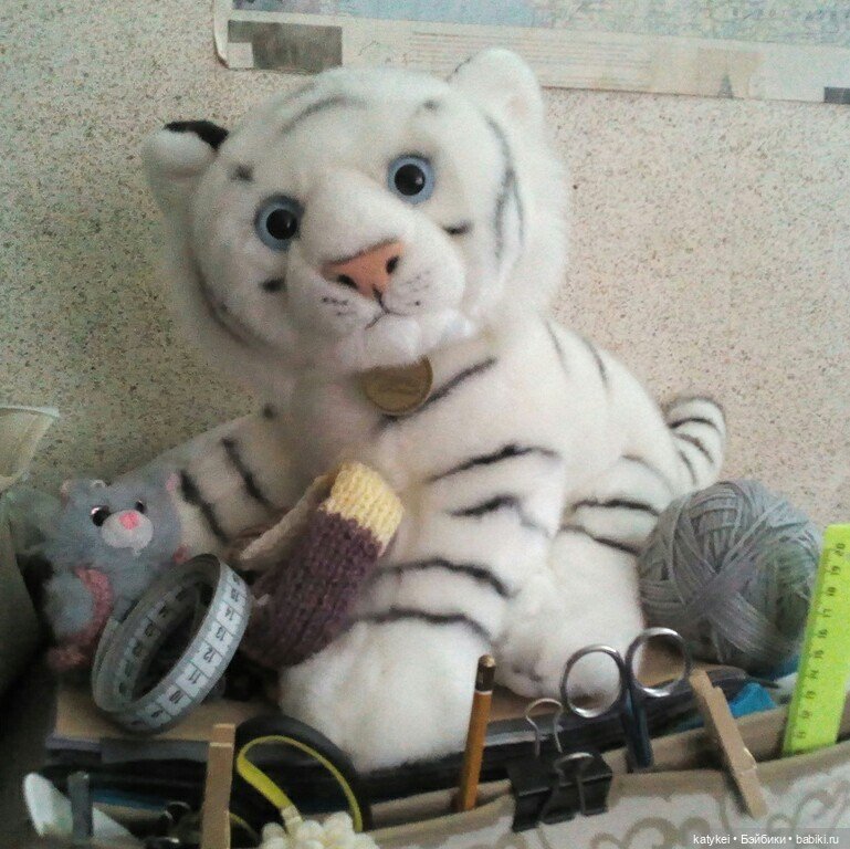 Дезил поздравляет всех с Новым годом (фото 4)