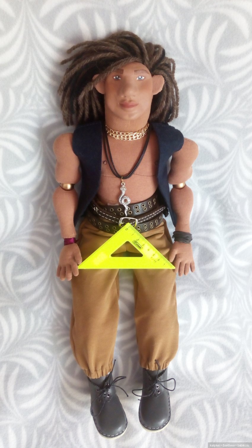 ФотоЧетверг. Треугольник — Домашние коллекции кукол: фото собраний