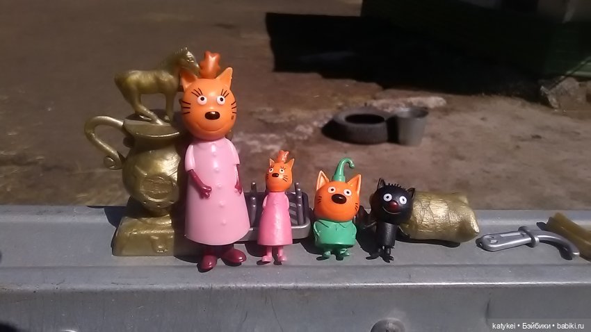 Что есть на конюшне — Интересные игрушки и фигурки (разное): редкие (фото 3)