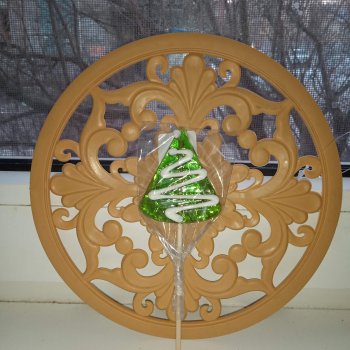 Дракончики передают год змейкам