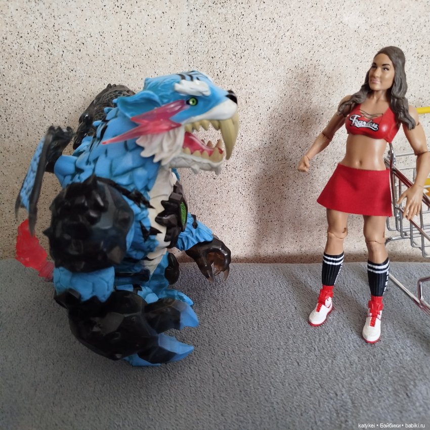 Тигро-дракон и Красная (Шапочка) Юбочка