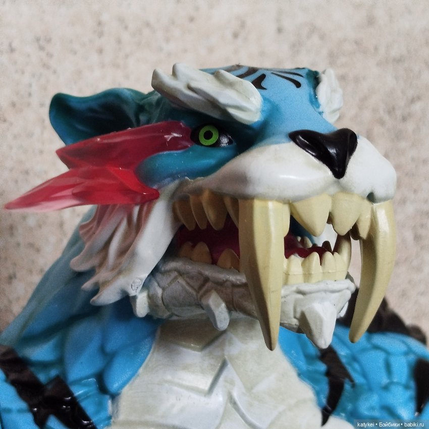 Изюм, критика, Махох и сочинение стихов (фото 8)