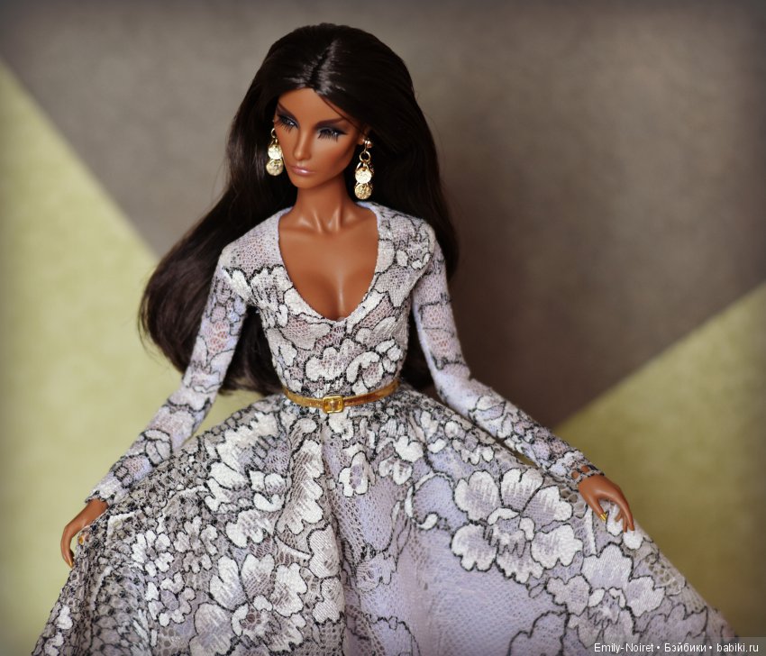 Новые платья для принцессы и королевы (фото 5)