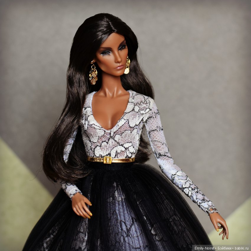 Новые платья для принцессы и королевы (фото 4)