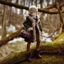 Alvastaria Milo From the Winter Underpass