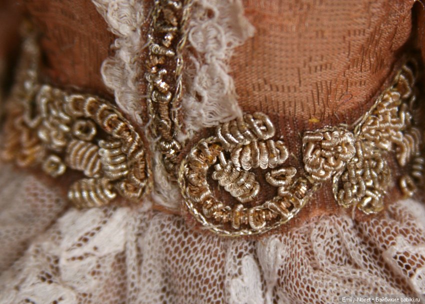 Девочки с историей — Редкие антикварные куклы и реплики: воск (фото 2)