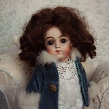 Девочки с историей