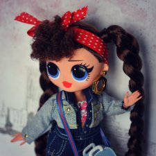 Жозефина (LOL OMG Busy B.B.)