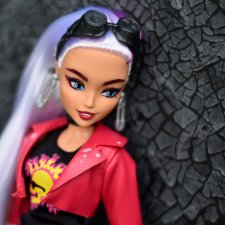 Неформалка на прогулке