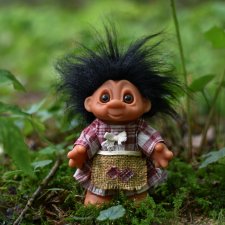 Тролличка с блошиного рынка