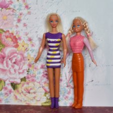 Мини-Барби и ее странная подружка