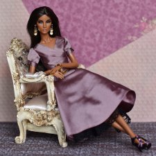 Беатрис в новом платье