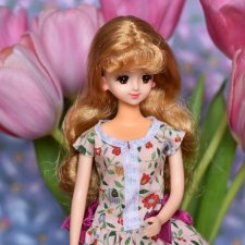 Тюльпаны и куколки от Такара