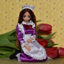 Куколки с тюльпанами