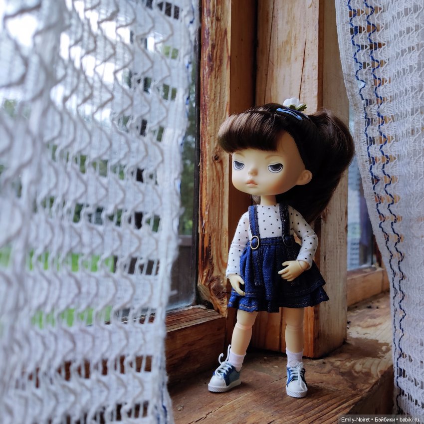 Кто ходит в гости с куклами - тот поступает мудро