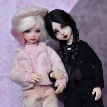 Энид и Уэнсдей