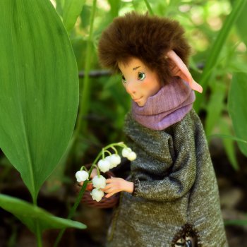 Амелия на прогулке