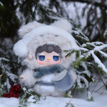 Под елочкой