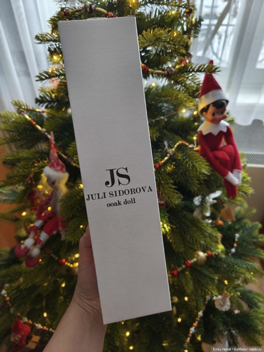 Что принес Дед Мороз — Коллекции игровых кукол (Playline): фото полок (фото 7)