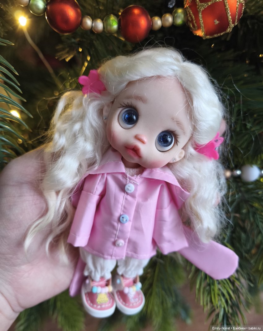 Что принес Дед Мороз — Коллекции игровых кукол (Playline): фото полок (фото 6)