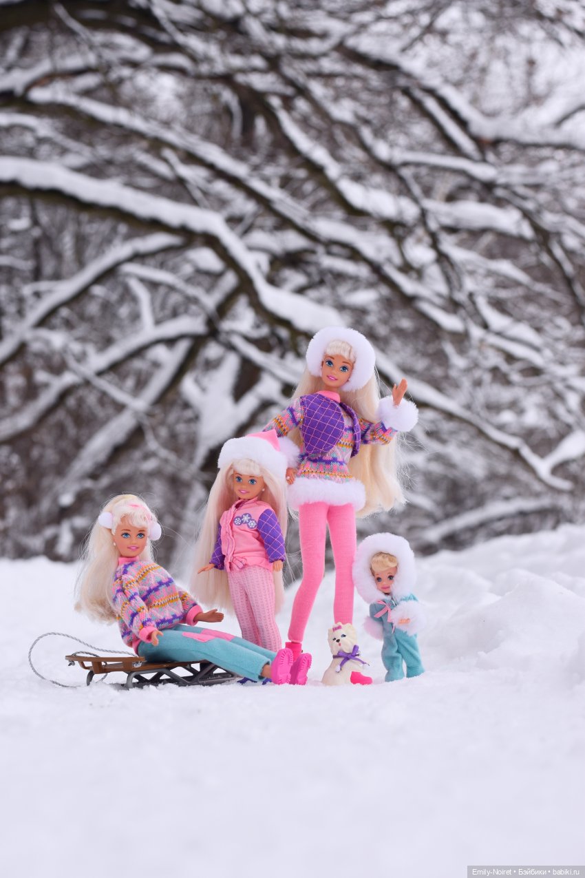 Большая семья — Куклы Barbie (Барби): Looks (фото 5)