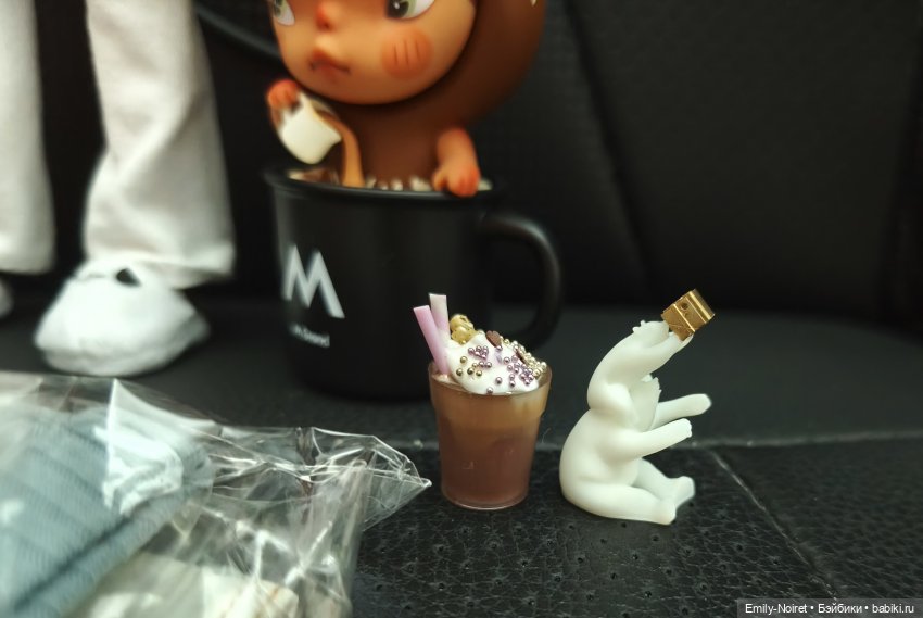Подарки на День Рождения — Коллекции игровых кукол (Playline): фото полок (фото 10)