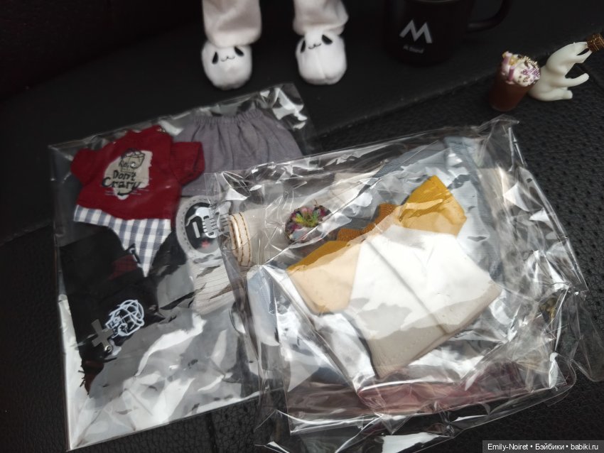 Подарки на День Рождения — Коллекции игровых кукол (Playline): фото полок