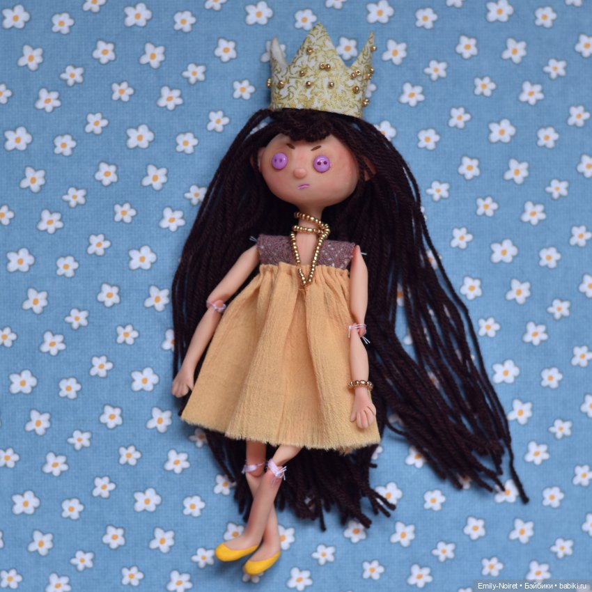 Шито Белыми Нитками: Чушка-Молчушка и Королева Бонита (фото 6)