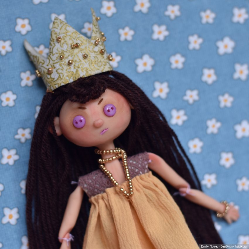 Шито Белыми Нитками: Чушка-Молчушка и Королева Бонита (фото 5)