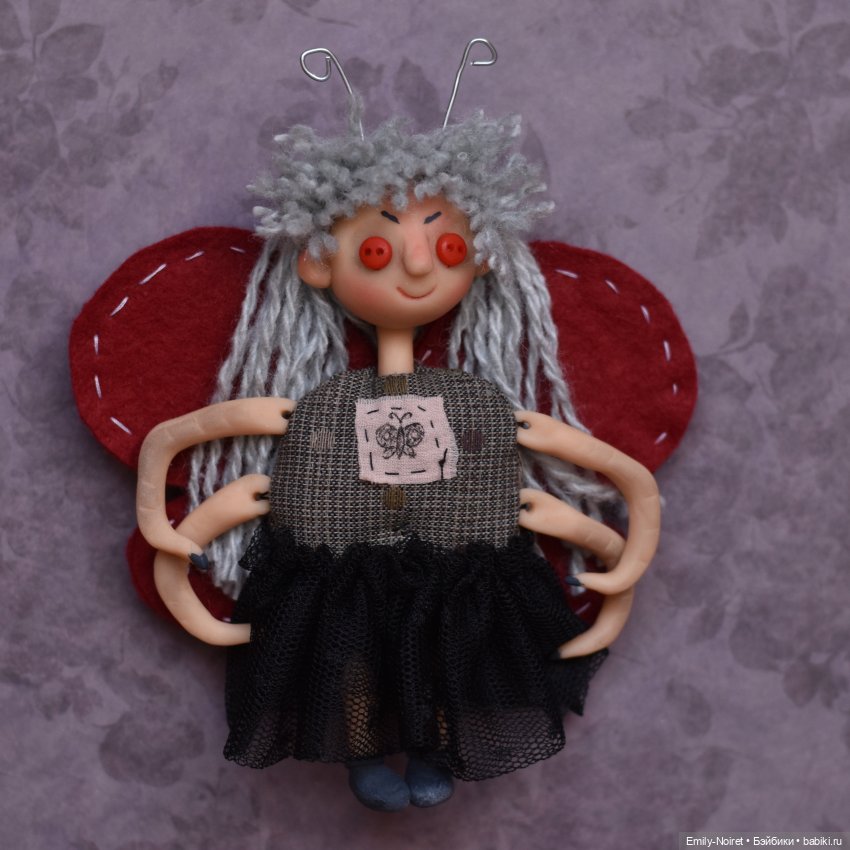 Шито Белыми Нитками: Новый персонаж и повторки