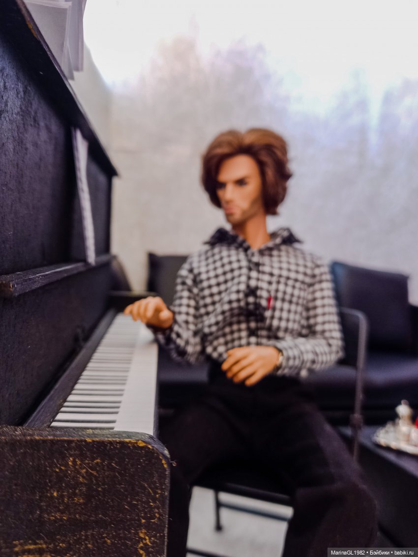 Вечер пятницы — Кукольные фотоистории и сериалы: комиксы