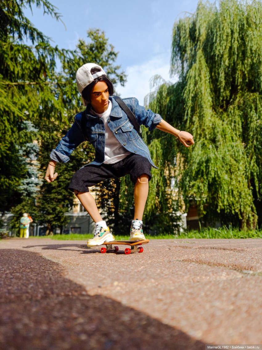 Антон — Куклы Barbie (Барби): Looks (фото 3)