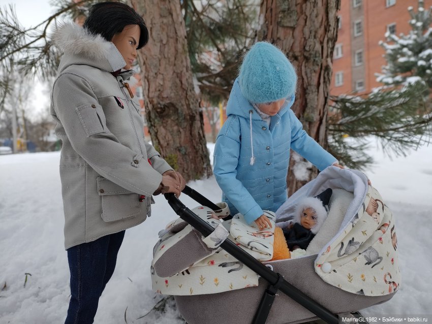 Семейство Беловых — Куклы Barbie (Барби): Looks (фото 3)