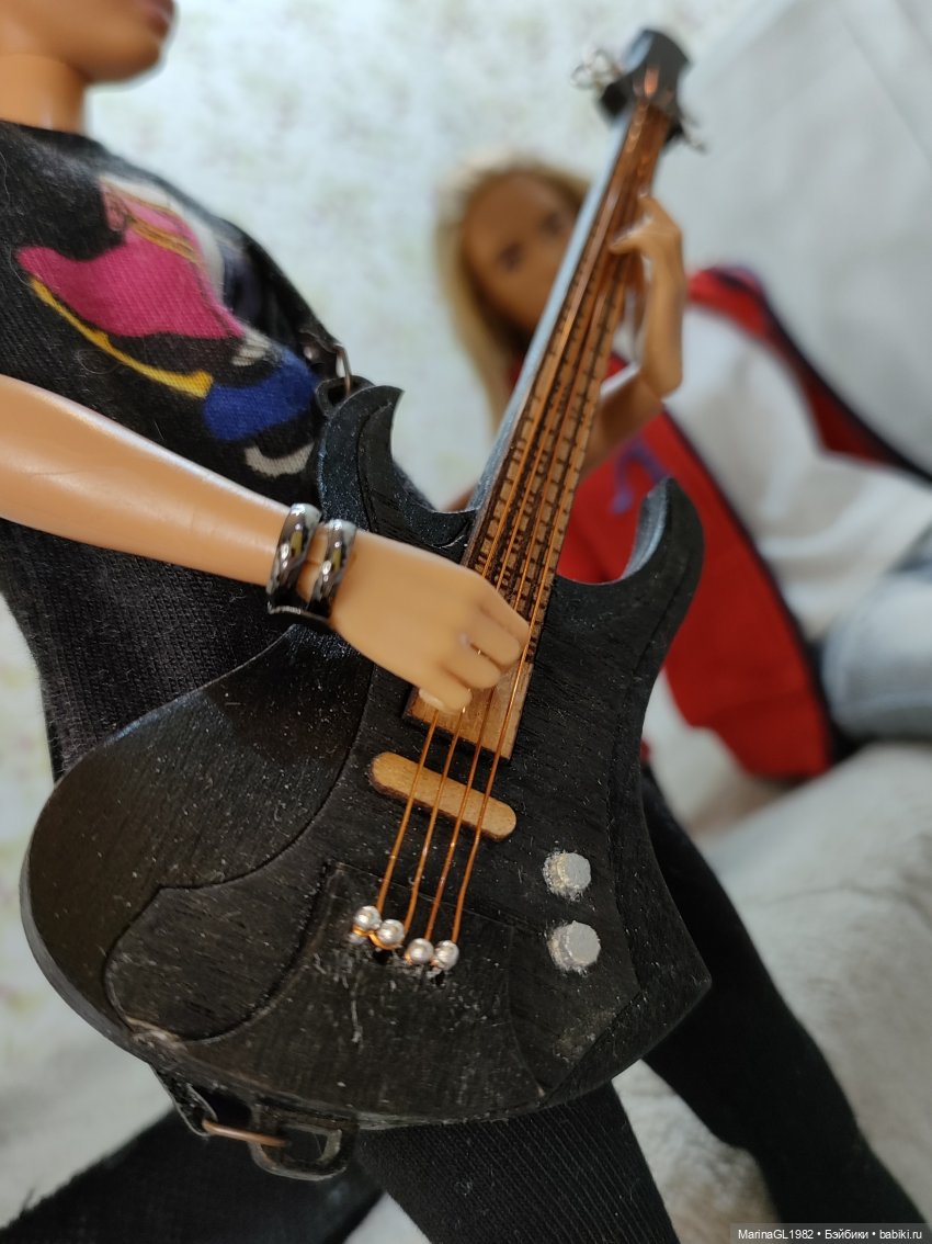 Е+Д=.. Сюрпризы — Кукольные фотоистории и сериалы: комиксы