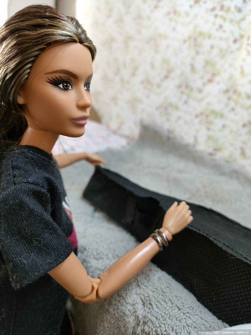 Е+Д=.. Сюрпризы — Кукольные фотоистории и сериалы: комиксы