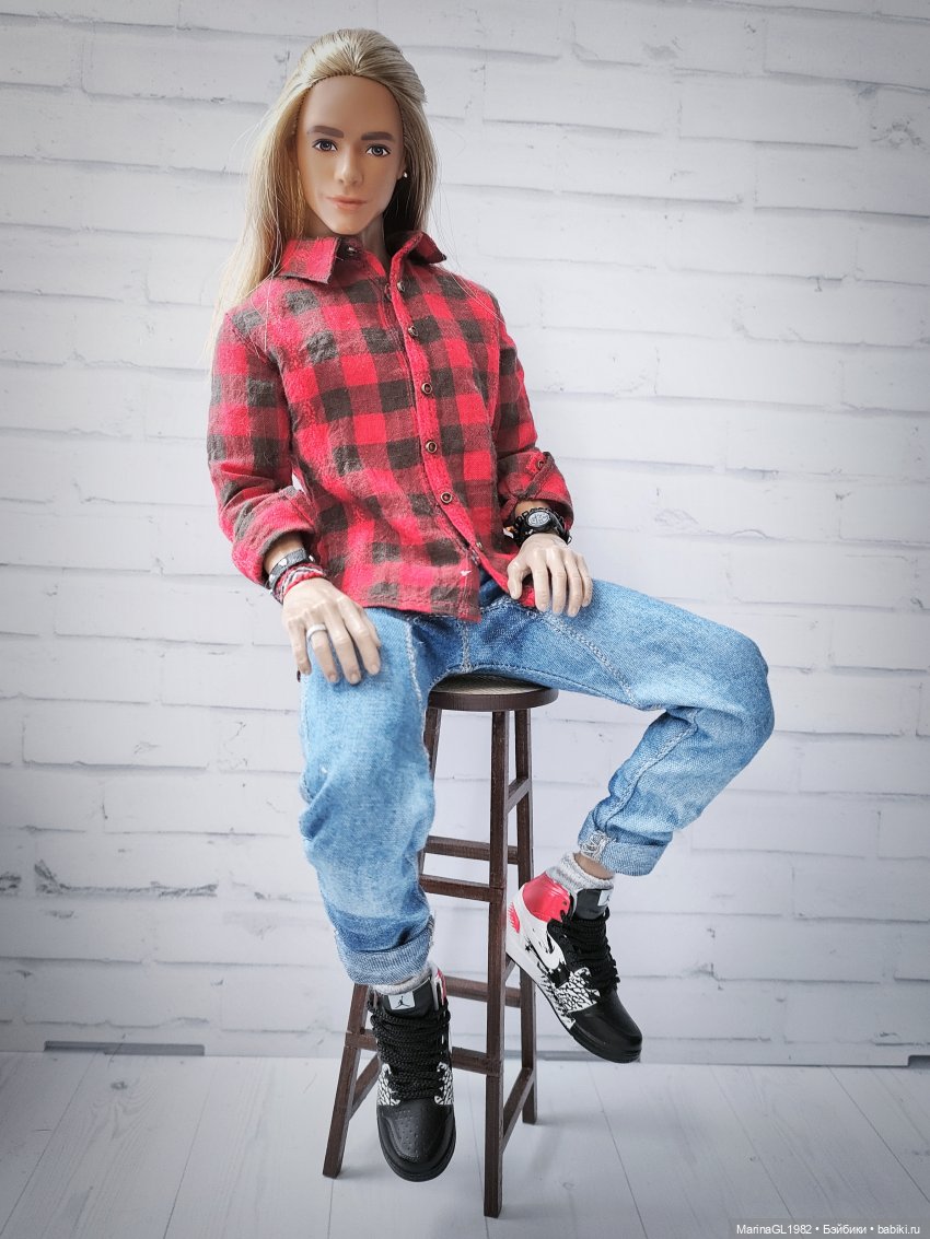 Е+Д=.. Одним субботним утром