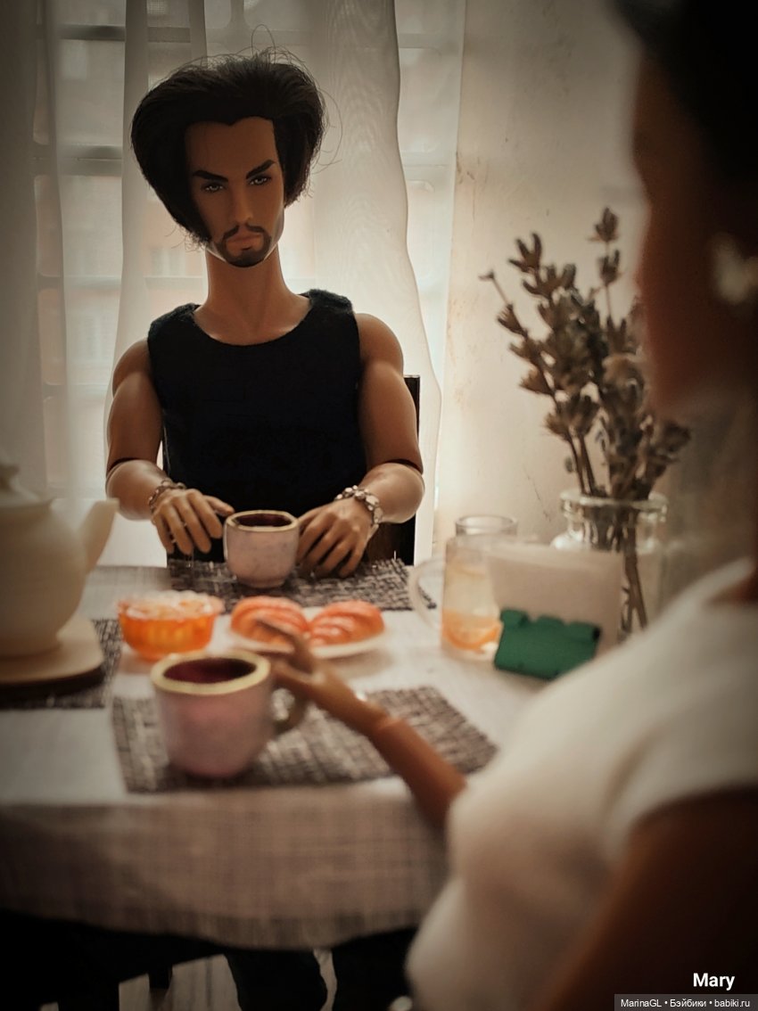 Августфест 10. Что день грядущий нам готовит? (День)