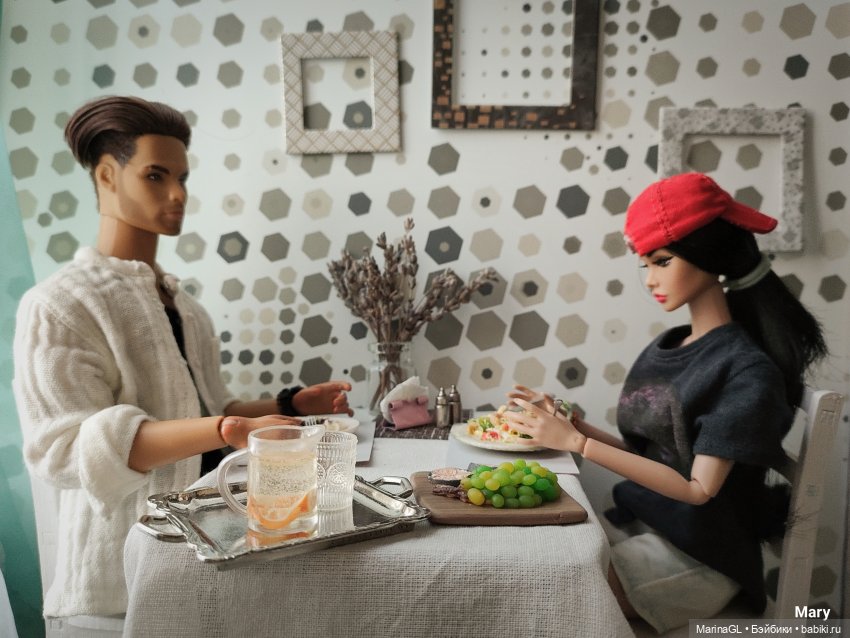 11. Что день грядущий нам готовит