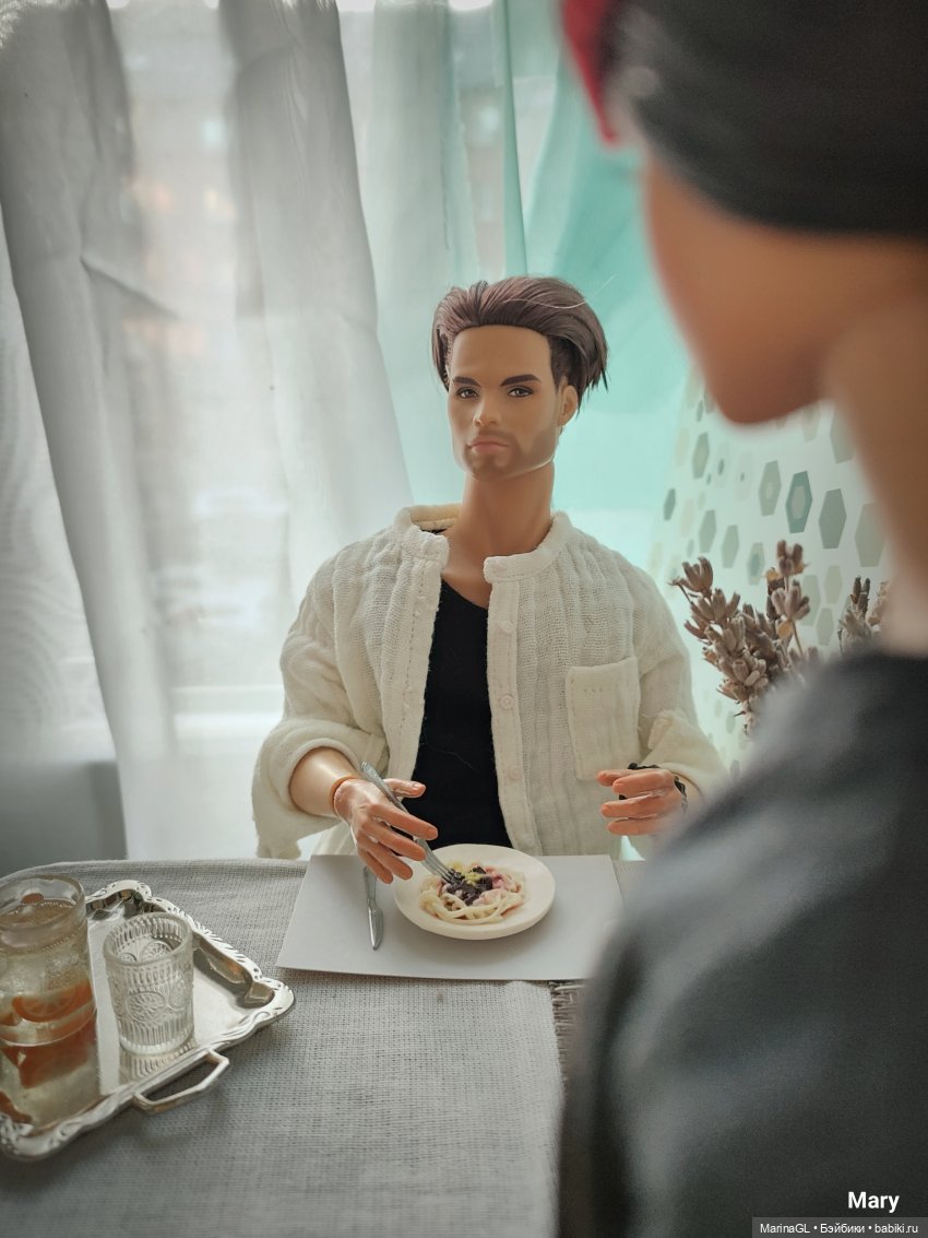 11. Что день грядущий нам готовит