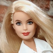 Кукла Barbie Celebration Doll Red Heart FXC74