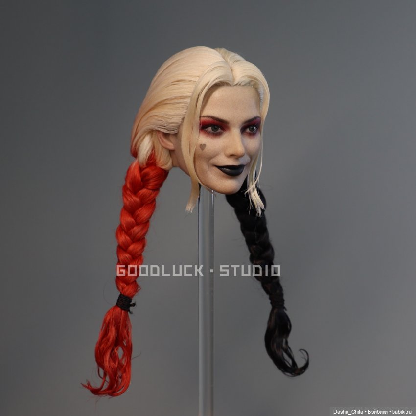 Кастомные фигурки Харли Квинн