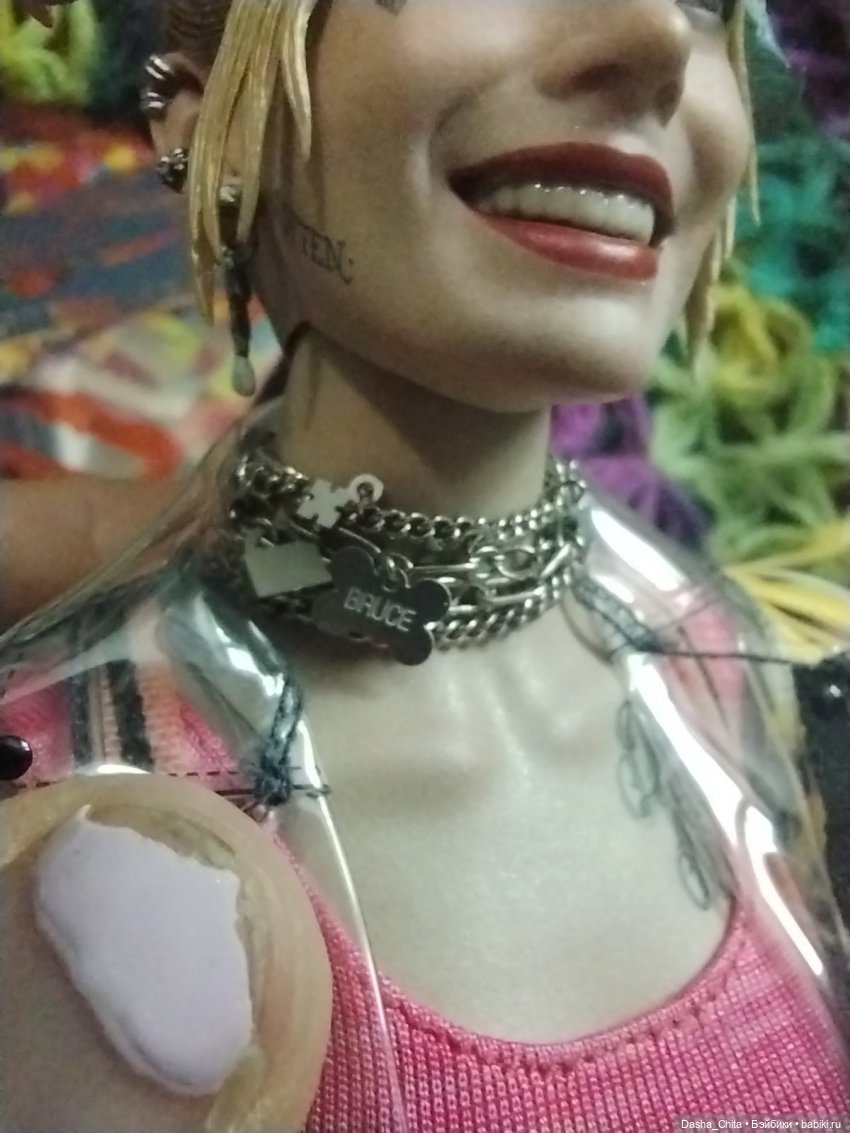 Харли Квинн из Хищных птиц: обзор фигурки Hot toys (Caution Tape Jacket Version)